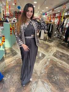 Nuevo Estilo de Moda, Sari de Seda Chinon Listo para Usar con Bordado de Lentejuelas, Koti y Blusa Completamente Cosida - Product Image 3