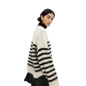 New 2026 Custom Women <b>Rainbow</b> Striped Pullover Sweatshirt Wholesale <b>Top</b> Selling Factory Price Sweatshirts for Women - Product Image 2