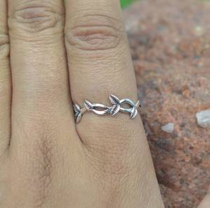 แหวนเงินแท้ 925 ลายใบไม้ ของขวัญสำหรับเธอ - Product Image 1