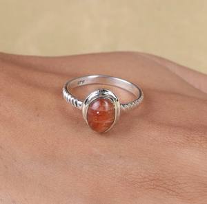 Meilleure qualité solide 925 argent Sterling véritable pierre de soleil ovale Cabochon lunette réglage à la main marteau Texture anneau pour les femmes - Product Image 2