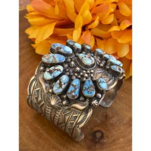 Bracelet Telly John Golden Hill Mega Cuff en turquoise et argent sterling, accessoire de mode - Product Image 3