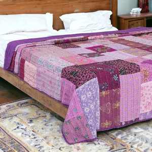 Colcha Kantha Bordada a Mano con Estampado Khambadiya Vintage, Tamaño King/Twin, Patchwork Cosido a Mano - Product Image 3