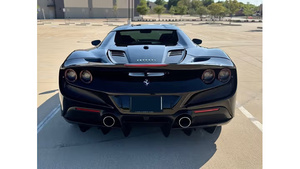 Ferrari F8 Spider 2022, poco usado. - Product Image 4