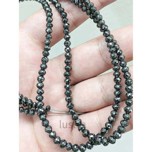 Cuentas Redondas de Diamante Natural Negro de 4-4.5mm, Perforadas con Láser, Calidad AAA+, Venta al Por Mayor |   Collar de Perlas Facetadas Auténticas de 16 Pulgadas |   Fabricación de Joyería Fina - Product Image 1