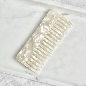 Peines de corte fino profesional de calidad auxiliar, peine de peluquero profesional para uso en Estilismo de salón, Material de resina - Product Image 5