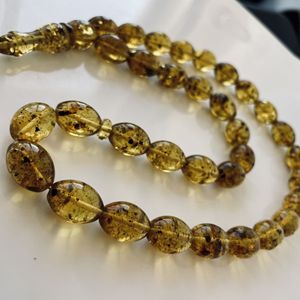 Misbaha en ambre vert de la Baltique, perles d'olivier naturelles avec des inclusions végétales - Product Image 2