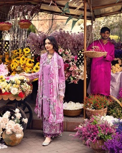 Nice Designer Ethnic Pakistanais Femmes Costumes par AJM Trade House 1052 - Product Image 4