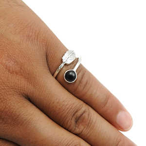 Bague en feuille de pierre précieuse d'onyx noir naturel en argent sterling 925, bijoux bohèmes à prix de gros, cadeau d'anniversaire pour fille - Product Image 5
