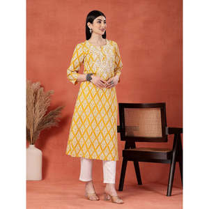 Kurta de algodón recta con cuello redondo y estampado floral amarillo para mujer - Product Image 4