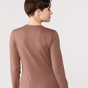 Vêtements décontractés couleur unie respirant léger course femmes t-shirts/haute qualité logo personnalisé imprimé femmes t-shirts - Product Image 2