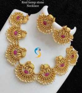 เซ็ตสร้อยคอโชกเกอร์วัดในอินเดียใต้แบบเรียบง่ายเครื่องประดับงานแต่งงานโบราณแบบดั้งเดิมชุดเครื่องประดับชุบทองหนาสำหรับผู้หญิง - Product Image 2