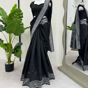 Filet sergé artisanal Saree Banarasi inspiré séquence travail pur Mon Banglori chemisier en soie fabriqué à la main de luxe - Product Image 1