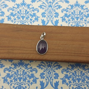 Colgante de piedra de amatista facetada Natural atractivo de Plata de Ley 925, último diseño de moda de la joyería de India, venta al por mayor de plata - Product Image 2