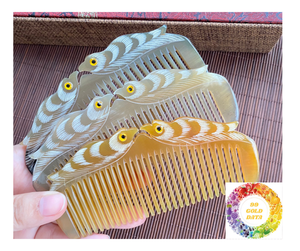 Peigne en corne élégant pour femmes-Peigne en corne de buffle poli avec prise douce, antistatique pour des cheveux soyeux et un démêlage sans effort - Product Image 2
