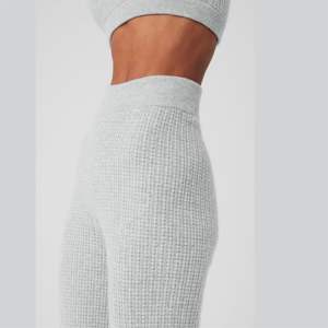 Pantalones de salón de punto de cintura alta personalizados para Mujer | Pantalones de salón elásticos cómodos y transpirables con cintura elástica - Product Image 5