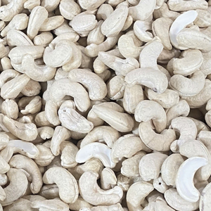 เม็ดมะม่วงหิมพานต์เม็ดมะม่วงหิมพานต์นำสั้น - Product Image 1