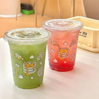 Logo Kustom Dia.98mm 12 14 16 18 20 24oz Gelas Kopi Es Teh Susu Sekali Pakai PET Bening Ramah Lingkungan dengan Tutup