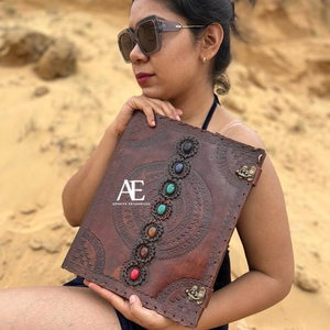 Nuevos diarios de bloqueo de doble cierre de cuero tallados a mano reales con piedra semipreciosa Diario de viaje de cuero vintage tradicional bohemio - Product Image 1