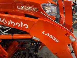Cortadora de Césped Kubota LX2610, Mini Tractor de Servicio Pesado con Tracción en las 4 Ruedas, Maquinaria Agrícola de Venta Caliente para Agricultura - Product Image 6
