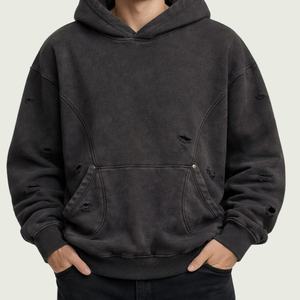 Sudadera con Capucha Oversize de Algodón 100% Tejido con Parches Desgastados de Estilo Rústico para Otoño, Esencial para el Día a Día y Estilo Urbano Moderno - Product Image 4