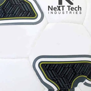 Ballon d'entraînement de football de nouveau style à des fins d'entraînement avec un design personnalisé et un logo personnalisé par Next Tech Industries - Product Image 2
