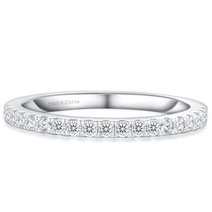 Anillo de Compromiso Redondo con 5 Piedras de Moissanita para Mujer, Claridad VVS1, Diamante Creado en Laboratorio, Oro Blanco de 14K, Anillos de Aniversario de Bodas - Product Image 5