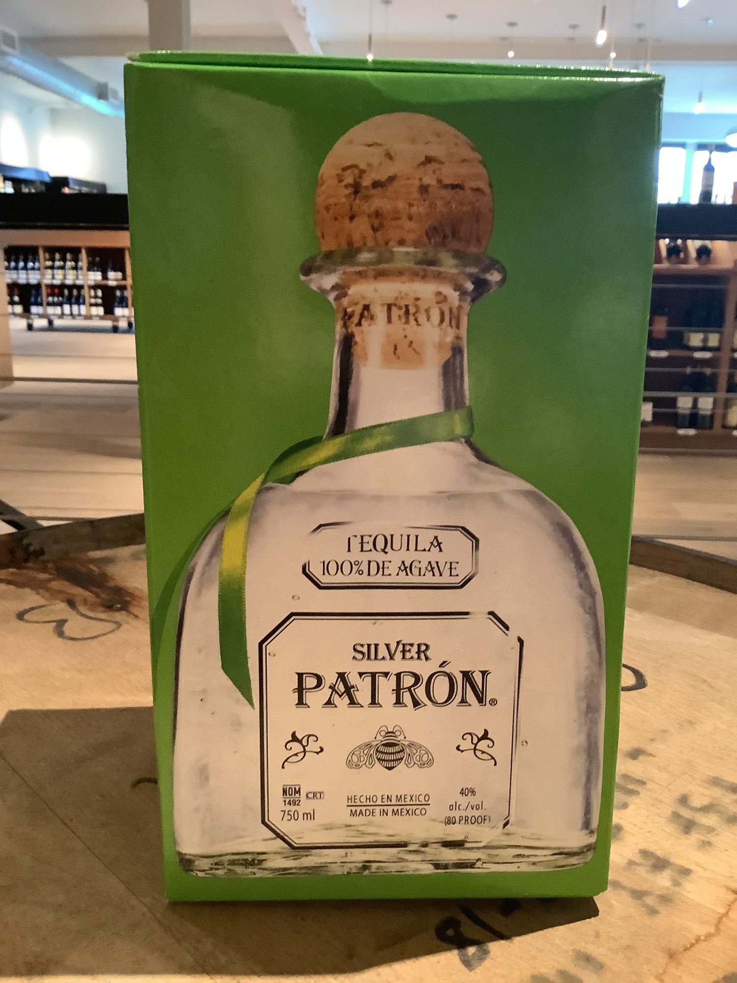 PATRÓN TEQUILA パトロン シルバー テキーラ 40% 1Liter 楽天市場】パトロン シルバー テキーラ 750ml 40度 正規品 箱付