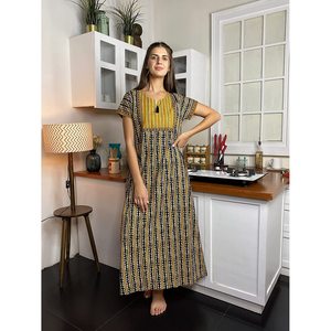 Camisón 100% Algodón, Súper Suave y Cómodo, Tela Popelina, con 1 Bolsillo Lateral, Cierre con Botones y Borlas, para Uso Doméstico - Product Image 3