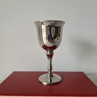 Gobelet à vin en acier fini à la main de fournisseur de l'Inde conception personnalisée gobelet à vin en acier à bas prix personnaliser Look