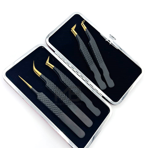 Pince à épiler japonaise en acier inoxydable avec nom de marque personnalisé, noir mat, pointe en fibre dorée - Product Image 5