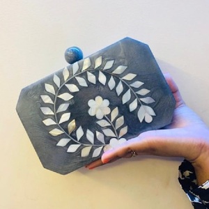 กระเป๋าคลัทช์สำหรับสุภาพสตรีทำด้วยมืองานอะคริลิคสีสันสดใสงานปาร์ตี้งานแต่งงาน - Product Image 5