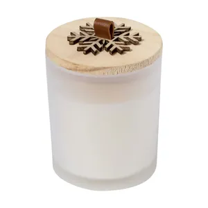 Bougie parfumée de Noël personnalisée Lilnax pour la merchandising - Product Image 1