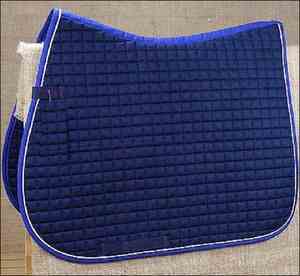 Manta de Silla de Montar Clásica de Algodón y Polialgodón Duradera para Salto y Doma, Color Personalizado, Accesorio de Entrenamiento con Relleno de Algodón - Product Image 1