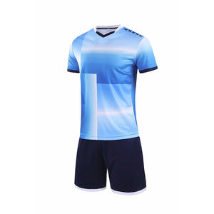 Fournisseur de vêtements d'équipe personnalisés 100% polyester avec LOGO, uniformes de football au Pakistan / Nouveautés, uniformes de football les plus vendus - Product Image 3