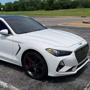 Genesis G70 3.3T d'occasion en parfait état, modèle 2021 - Product Image 1
