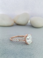 Bague de Fiançailles et de Mariage D'vins en Argent 925 avec Moissanite Ovale VVS de 4 Carats, Garantie de Qualité, Modèle Solitaire Fantaisie Personnalisé pour Anniversaire et Fête
