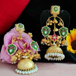Meenakari Fusion Kundan Apla polaco Jhumkas radiante Kundan piedras esmalte trabajo arte tradicional con pendientes torcidos modernos - Product Image 1