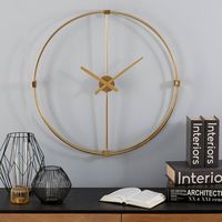 Horloges murales en fer de grande taille pour la décoration intérieure de la maison avec des chiffres romains classiques et un cadre en métal