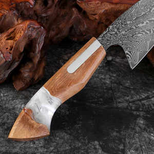 Couteau de chef en acier Damas couteau de chef tranchant japonais couteau de chef en résine blanche et manche en bois OEM ODM personnalisé en gros - Product Image 3