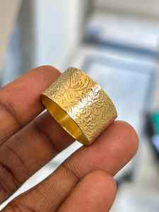 Bague en laiton moderne pour femme avec impression numérique et technique de soudage modèle bijoux pour cadeaux de mariage - Product Image 3