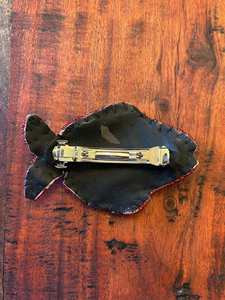 Barrette de poisson perlée à la main pour cheveux longs 30349 - Product Image 2