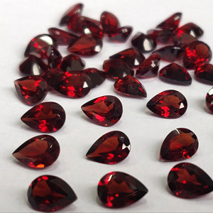 Granate rojo natural Corte de pera 5X7MM Facetado-Granate suelto AAA Calidad superior - Product Image 1