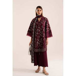 Ensemble semi-formel en mousseline de soie brodé printemps-été avec dupatta et pantalon - Product Image 6