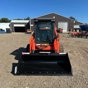 รถตักล้อยาง Kubota SVL75-3 ขนาด 74 แรงม้า เครื่องยนต์ดีเซล พร้อมบุ้งกี๋ขนาด 0.55 เมตร  แบบตักด้านหน้าและขุดด้านหลัง  อะไหล่ MOOG ราคาประหยัด - Product Image 1