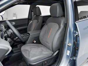 Véhicules utilitaires sport électriques d'occasion 2025 avec différentes capacités de batterie (50-70 kWh), autonomie NEDC 201-300 km, puissance moteur 120 kW - Product Image 2