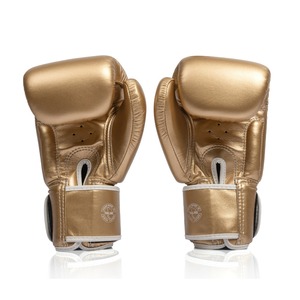 นวมชกมวย Fairtex BGV1C PLUS สีทองเมทัลลิก แบบสั่งทำพิเศษ สำหรับคิกบ็อกซิ่ง มวยไทย พร้อมโลโก้สั่งทำ - Product Image 4