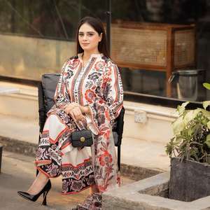 Traje Salwar de seda con estampado digital de diseñador vestido largo Kameez pakistaní de estilo moderno para fiestas de boda indio pakistaní - Product Image 3