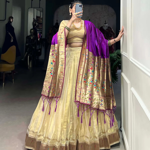 Le coton crème lourd exclusif érode la plaine avec Paithani Lace Border Festival Wear Lehenga Choli - Product Image 3