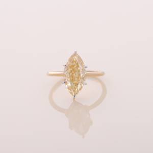 Anillo de Compromiso con Diamante Amarillo Cultivado en Laboratorio, Corte Marquesa de 3.5CT |   Anillo Solitario de Oro Blanco y Oro Rosa de 18K |   Joyería Fina para Mujer - Product Image 1