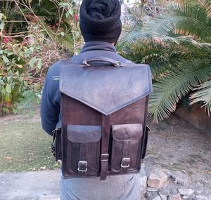 Mochila grande de cuero para hombre, Mochila De Cuero genuino hecha a mano con bolsillo para portátil, bolsa de mensajero elegante, regalo de viaje para él - Product Image 5